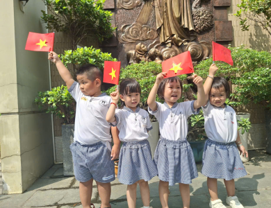 Album Hoạt động 