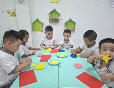 Album Hoạt động 