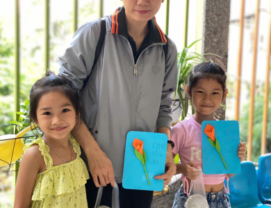 TRÔI NƯỚC TẶNG MẸ NGÀY 8/3