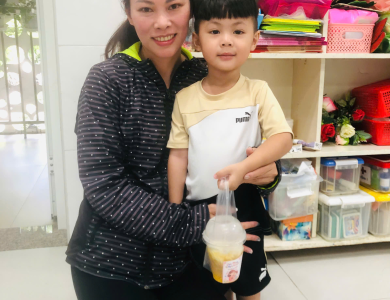 TRÔI NƯỚC TẶNG MẸ NGÀY 8/3