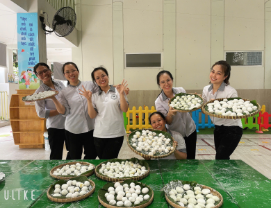 TRÔI NƯỚC TẶNG MẸ NGÀY 8/3